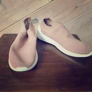 Dusty Rose Sneakers